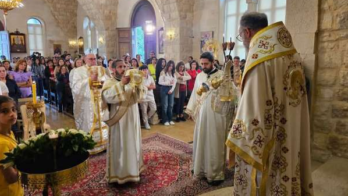 موسي خلال احتفال *الشبيبة الأرثوذكسية* بالعيد ال36 لمركز جبل لبنان: لنكن نورا في الشهادة والخدمة والحوار والانفتاح 263