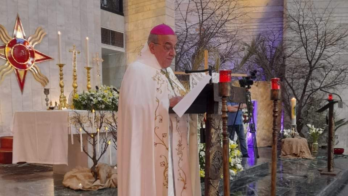 قصارجي في قداس لمناسبة مرور 150 سنة على الوجود الكلداني في لبنان: لإنصاف الطوائف المسماةِ *أقليّات* إن في التمثيل النيابي أم الوزاري ووظائف الدرجة الأولى 200