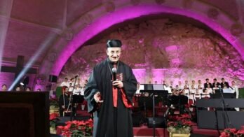 برعاية وحضور صاحب الغبطة البطريرك الكردينال مار بشارة بطرس الراعي تم افتتاح دار الميلاد بنسخته السنوية الرابعة لمعهد وجوقة فيلوكاليا بقيادة الأخت مارانا سعد في الصرح البطريركي بكركي 500